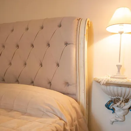 Charme & Chic Apartment Salerno