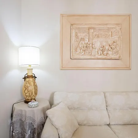 Appartamento Charme & Chic *